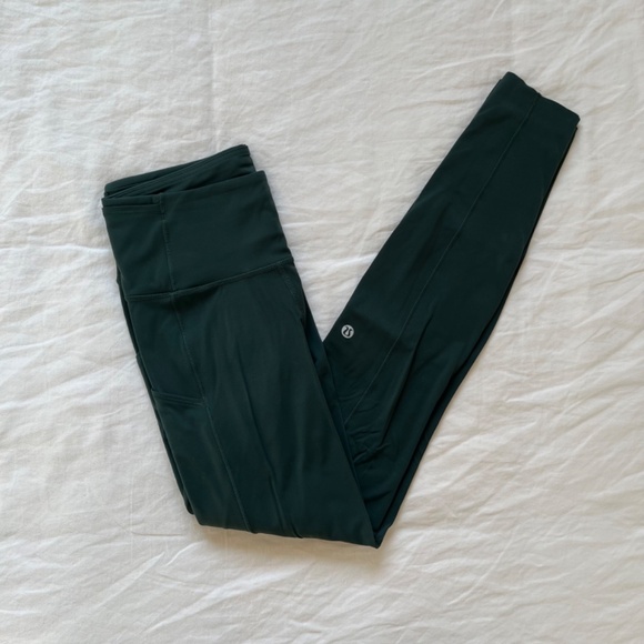 Lululemon⎜Fast and Free High-Rise Tight 28" *Brushed⎜Rainforest Green - Picture 6 of 15